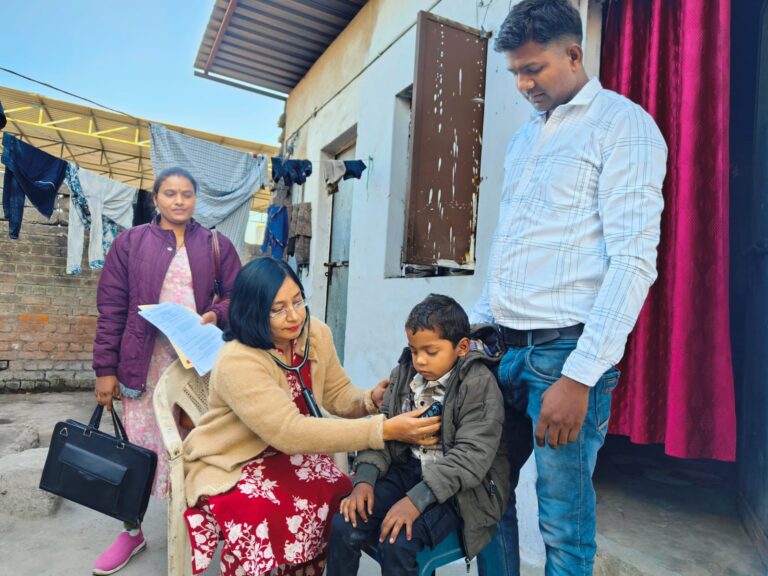 “प्रोजेक्ट धड़कन” के तहत सही समय पर जांच और इलाज से मिली अरमान को हृदय रोग से मुक्ति।